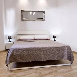 https://altozano-room-ii-centro-de-malaga-gayfriendly.1costadelsol.com