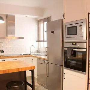 Muro Center Apartment