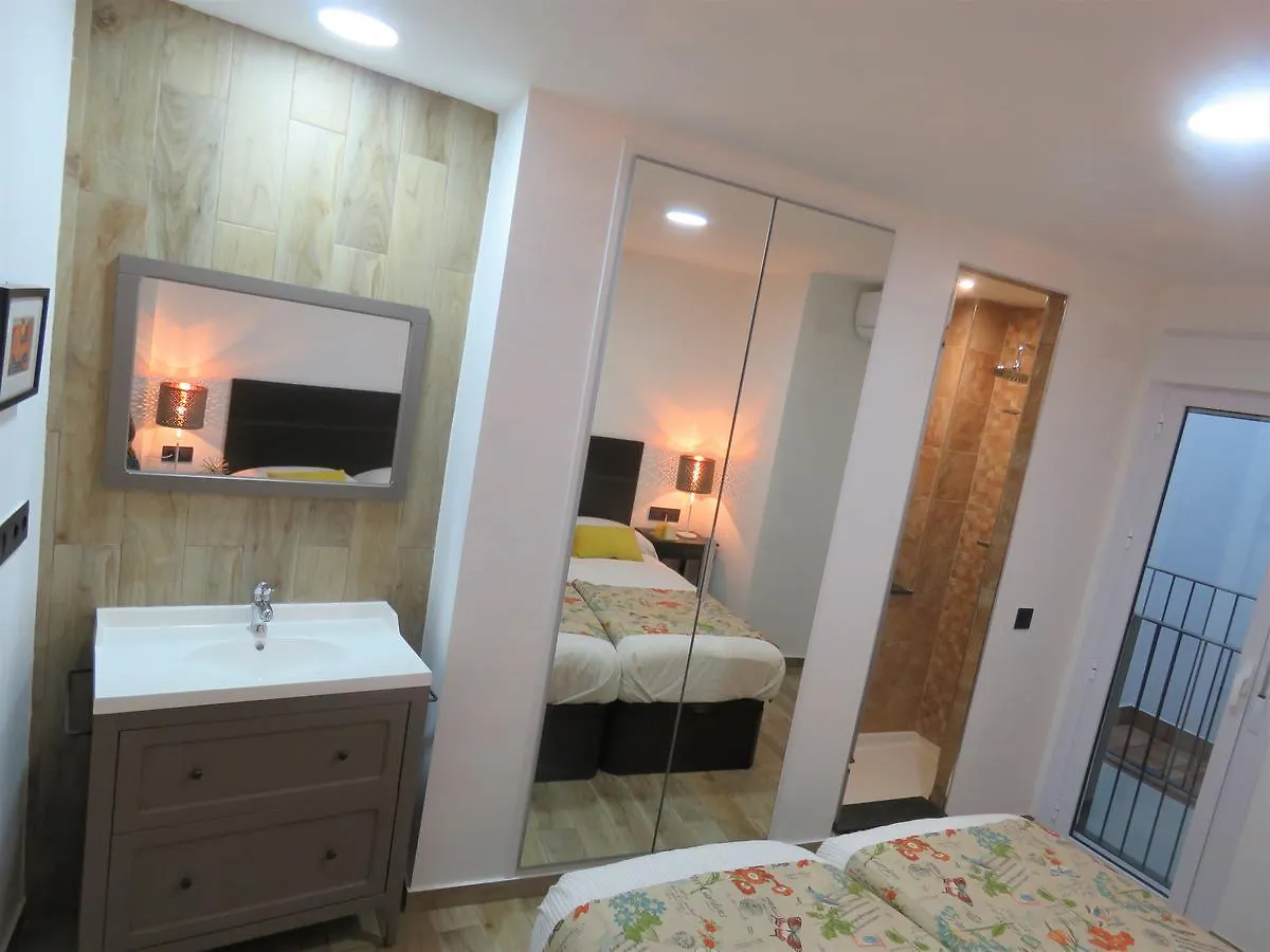 Living Sevilla Apartments Hercules