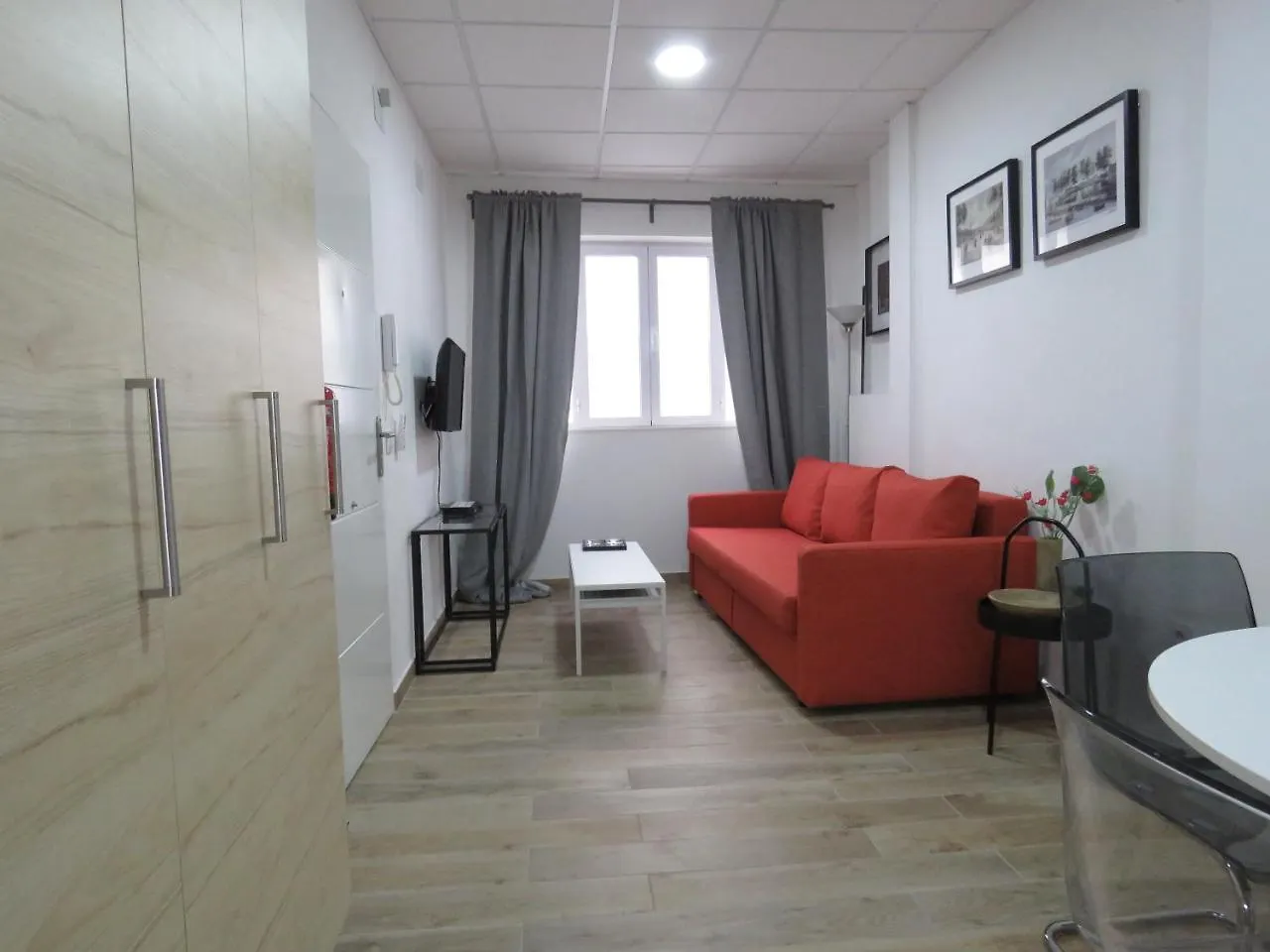 Living Sevilla Apartments Hércules 0*, Séville Espagne
