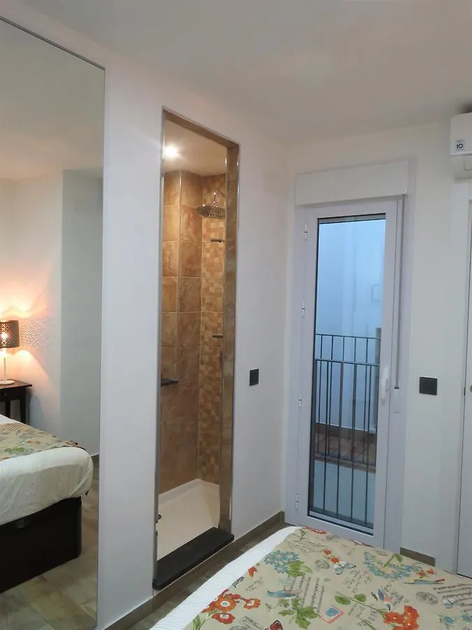 Living Sevilla Apartments Hercules 0*, 세비야